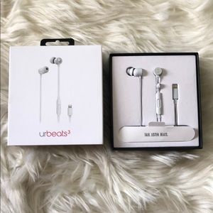 Urbeats3 headphones for iPhone
